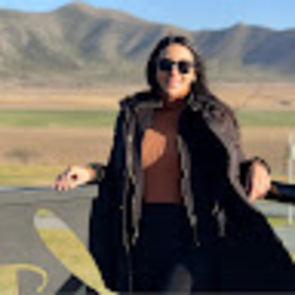 Meet your Posher, Johana